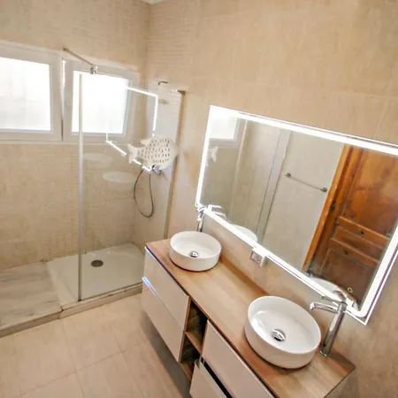 Fabya - Sea View With Private Pool In