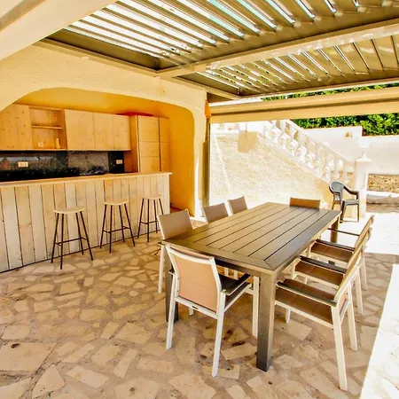 וילה Fabya - Sea View With Private Pool In *