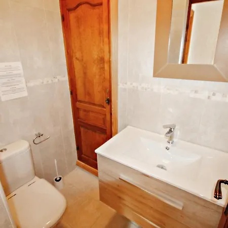 וילה Fabya - Sea View With Private Pool In טאולאדה